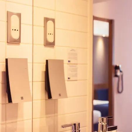 Express - Odysseum By Ihg Ξενοδοχείο 3*